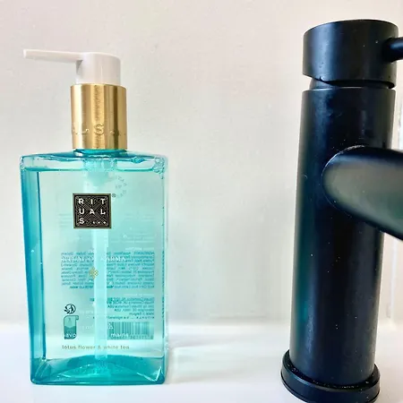 Skyview - Self Check In - Near Centre アパート グラーツ