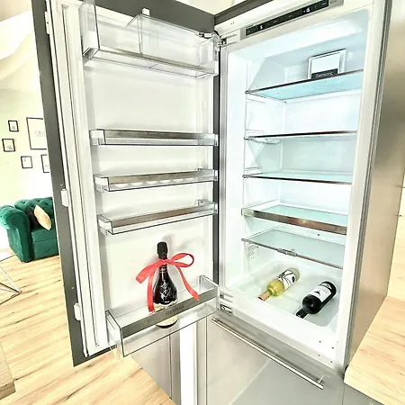 Apartment Skyview - Self Check In - Near Centre *