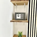 Apartment Skyview - Self Check In - Near Centre