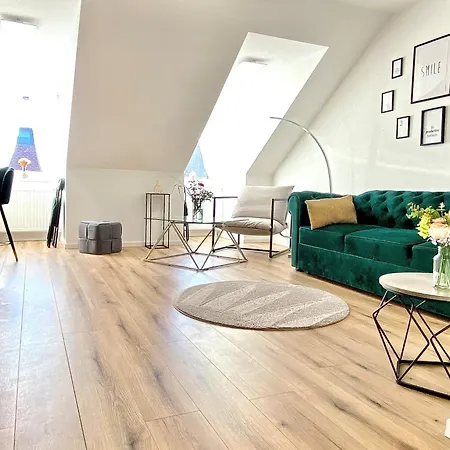 Skyview - Self Check In - Near Centre Апартаменты Грац